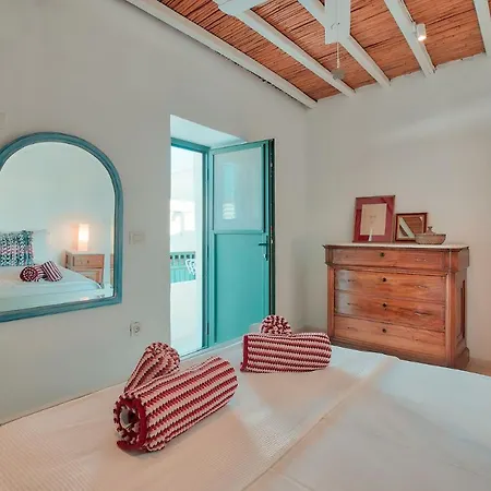 Kastro House * אנטיפארוס